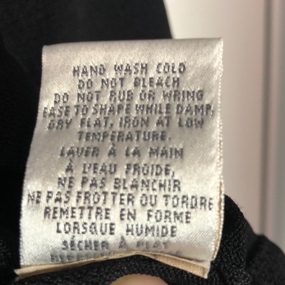 Black Ruffled Shrug - Picture 4 of 4